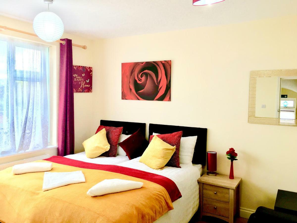 Apartment, Private Bathroom And Parking